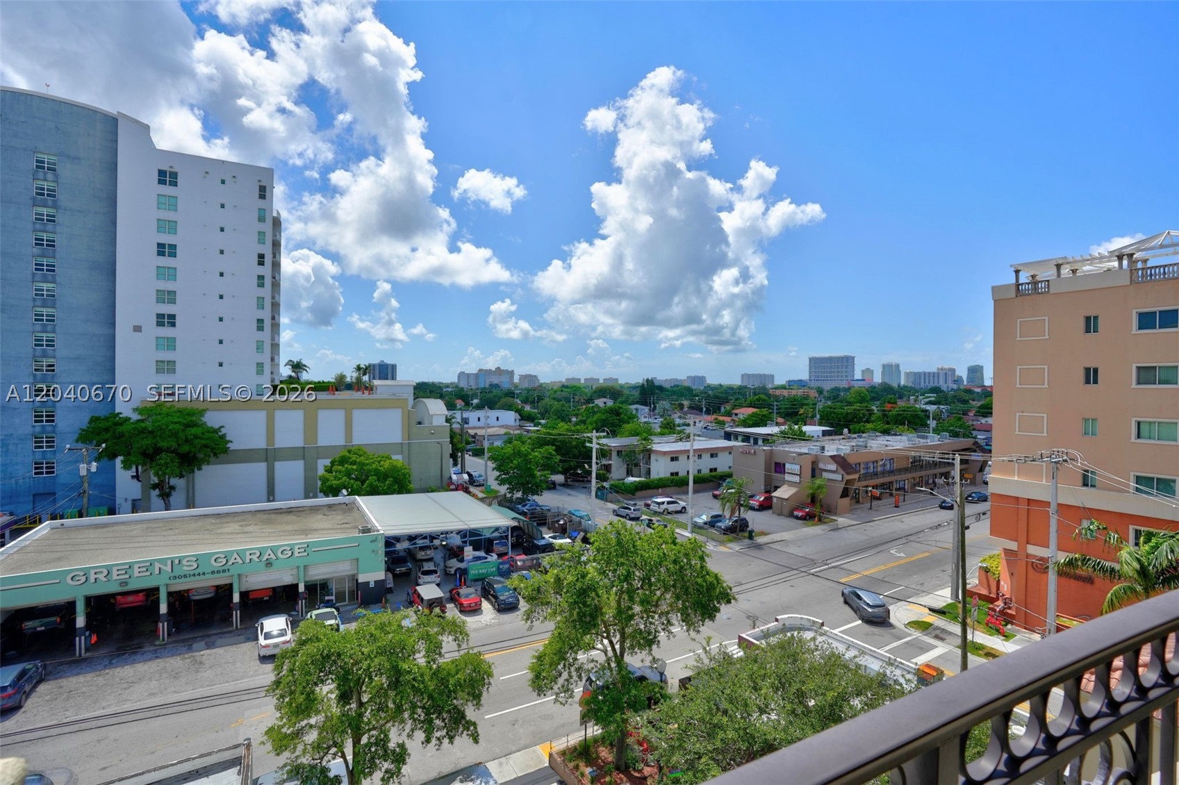 GABLES MARQUIS CONDO - Residential