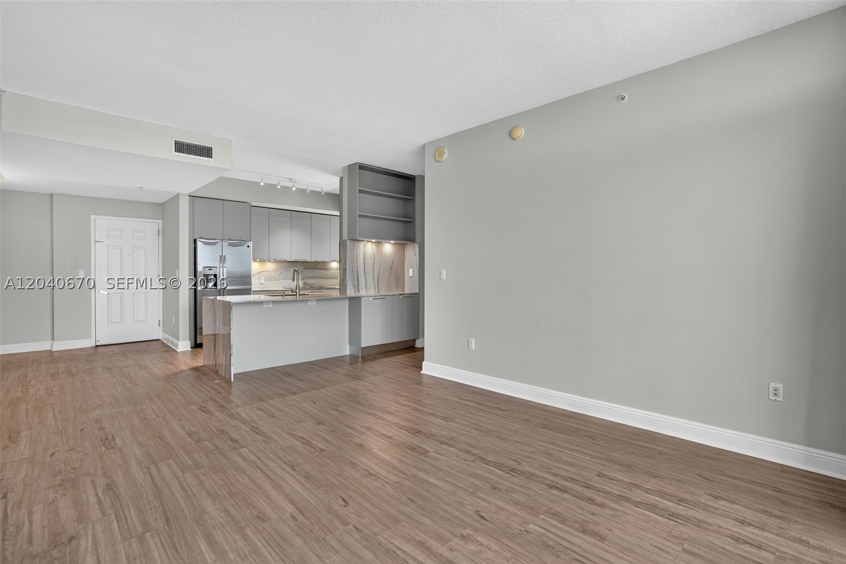 GABLES MARQUIS CONDO - Residential