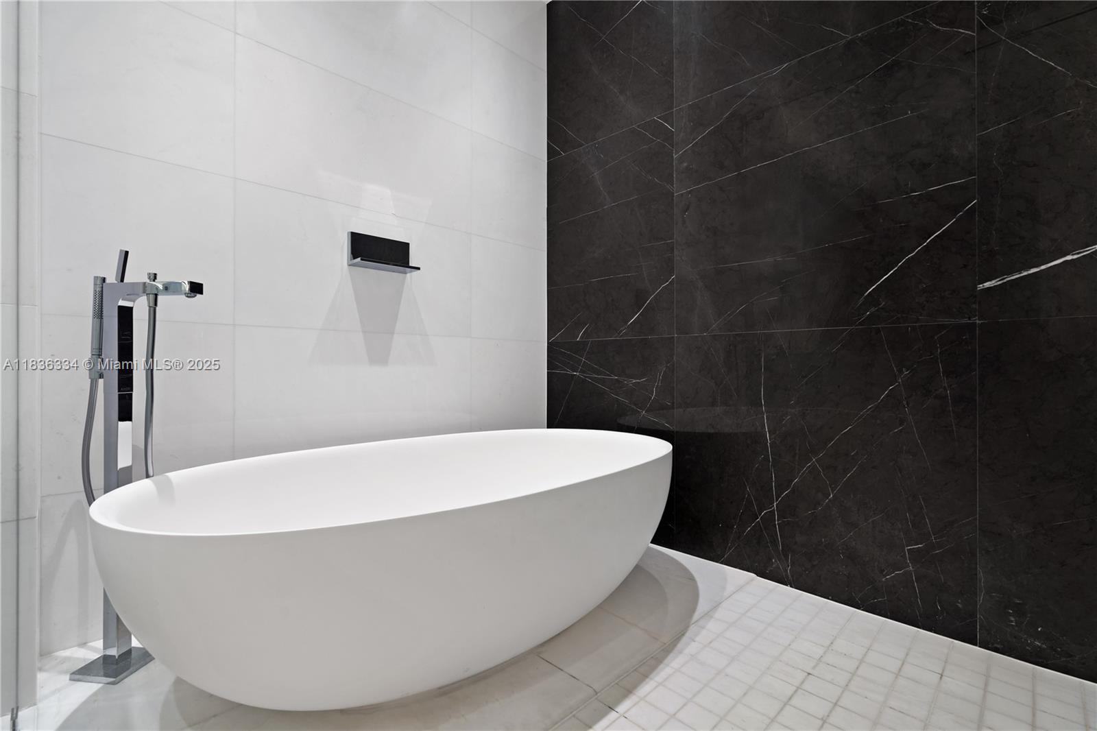 Aston Martin Residences - Residential