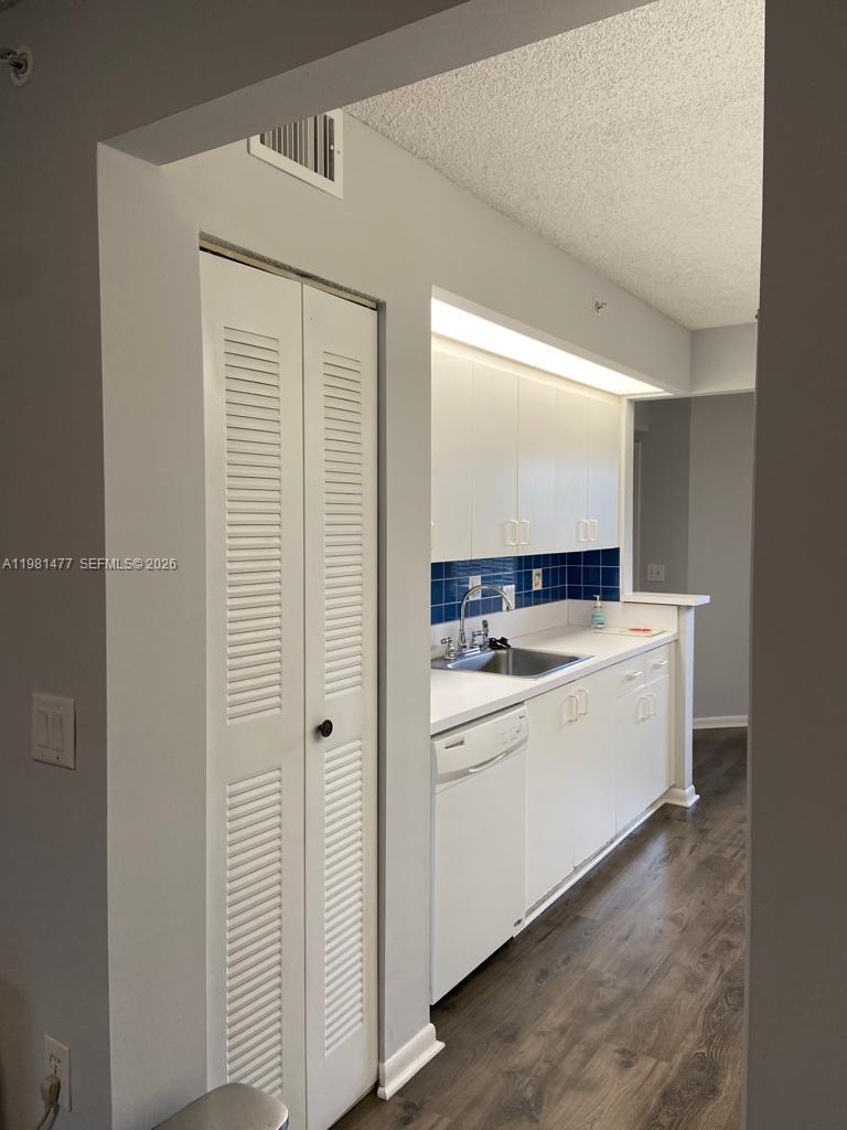 PLYMOUTH AT CENTURY VILLA - Residential