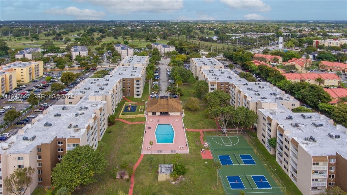 CORAL GATE EAST CONDO - Residential
