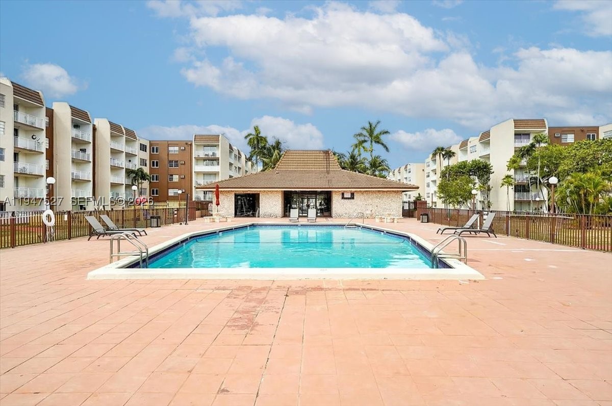 CORAL GATE EAST CONDO - Residential