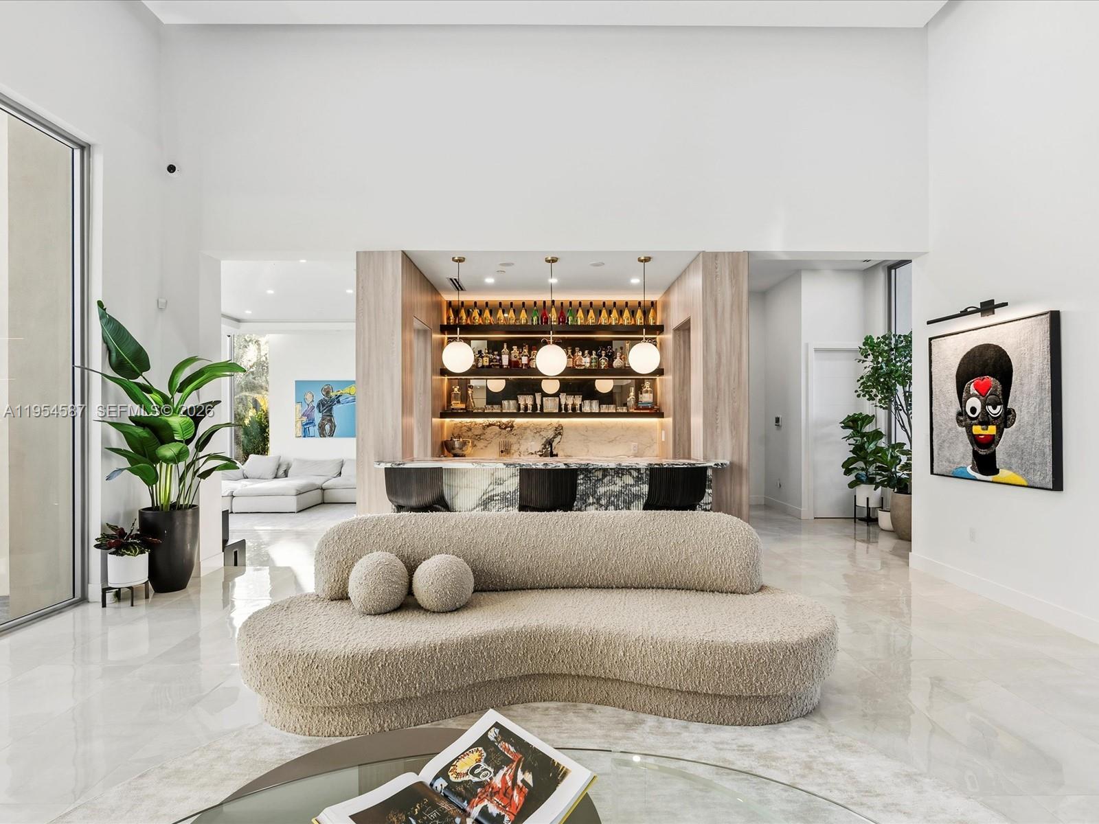 SLS REAL ESTATE 4 - Residential
