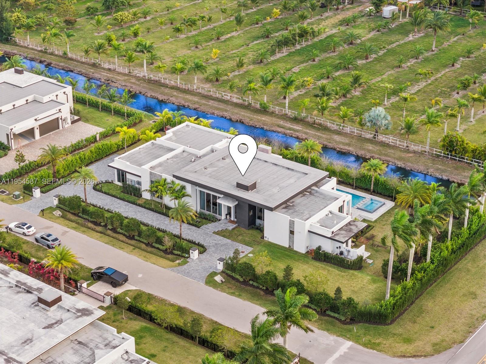 SLS REAL ESTATE 4 - Residential
