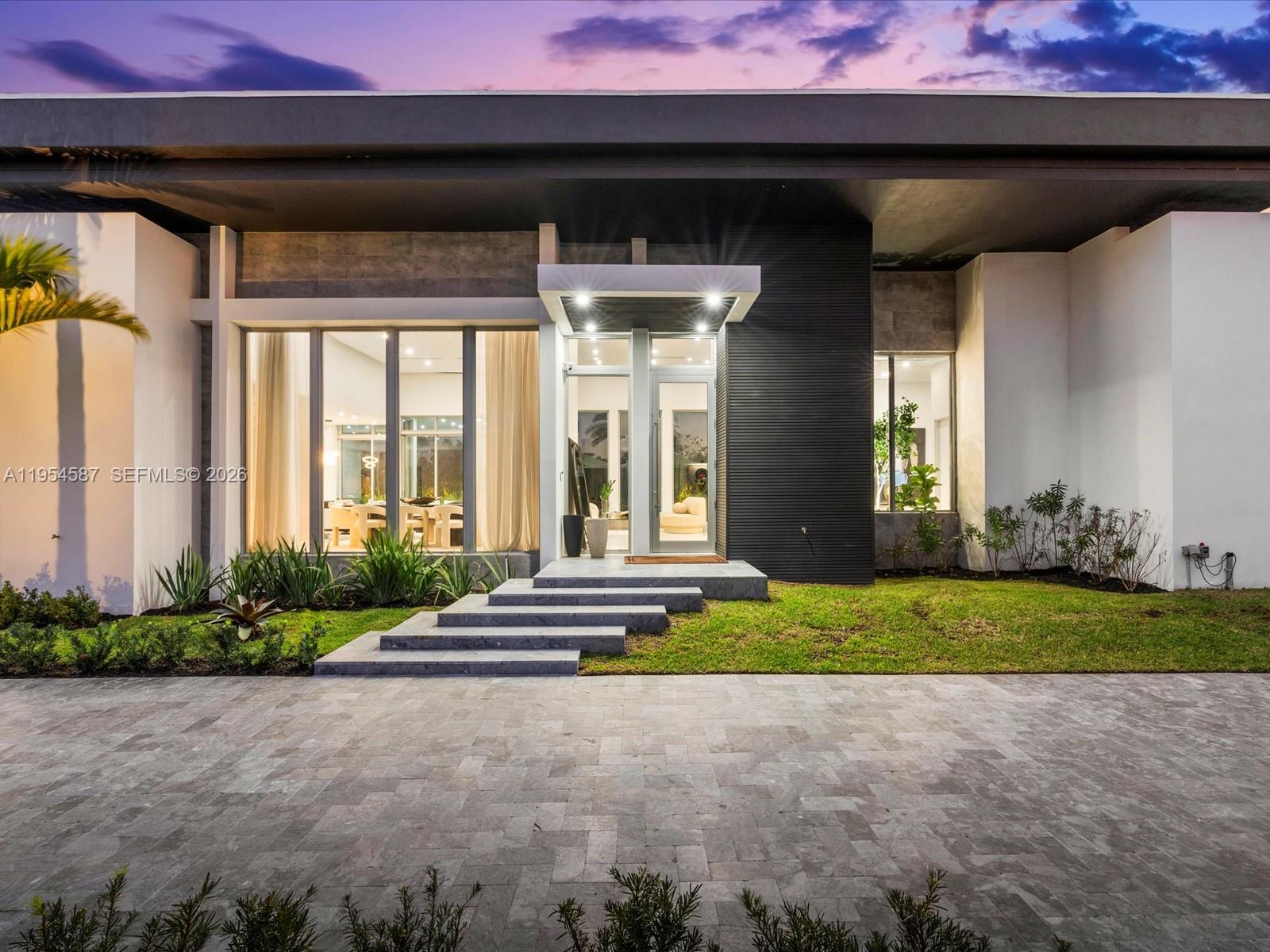 SLS REAL ESTATE 4 - Residential