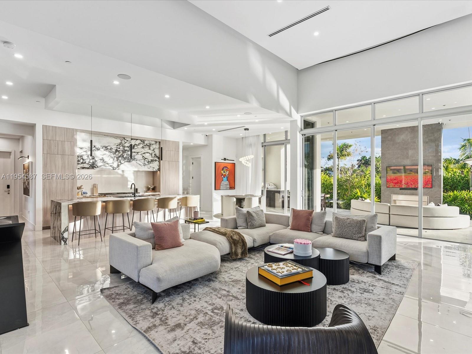 SLS REAL ESTATE 4 - Residential