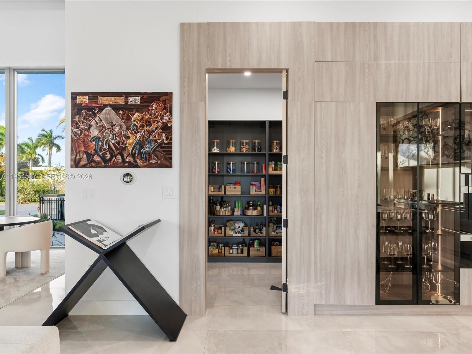 SLS REAL ESTATE 4 - Residential