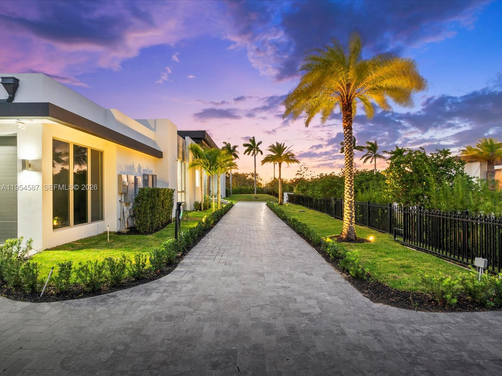 SLS REAL ESTATE 4 - Residential