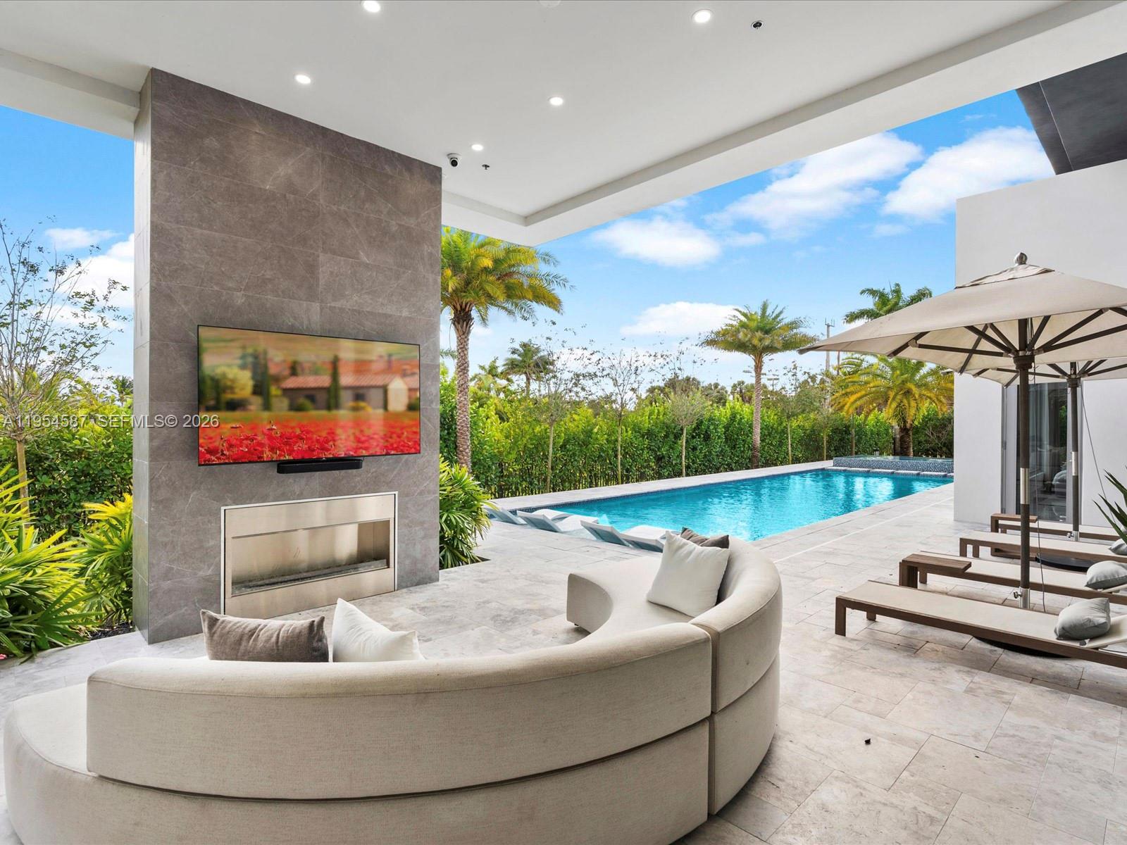 SLS REAL ESTATE 4 - Residential