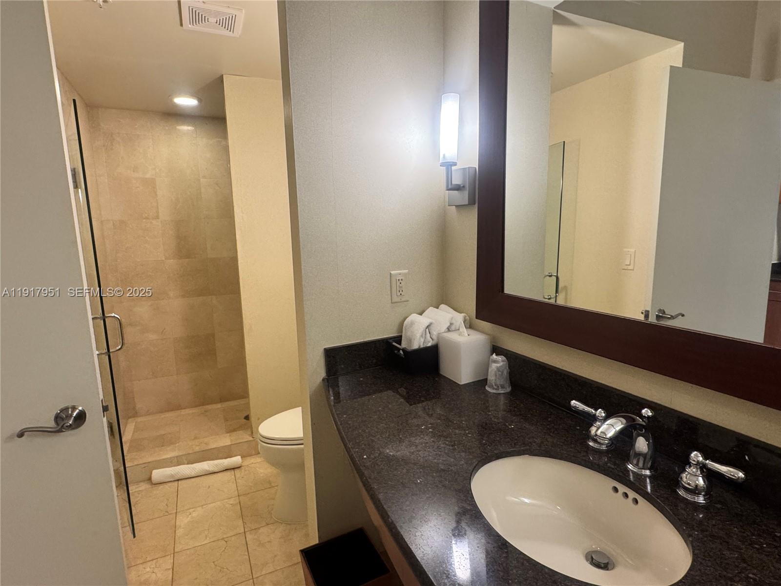 TRUMP INTERNATIONAL SONES - Residential