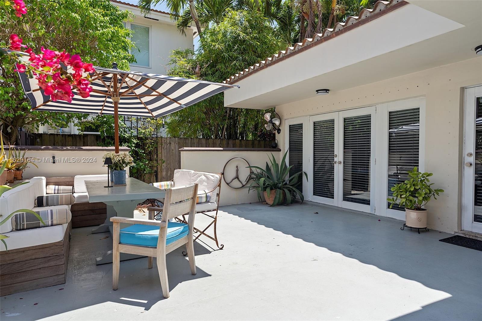 BEACH VIEW ADDN - Residential Lease