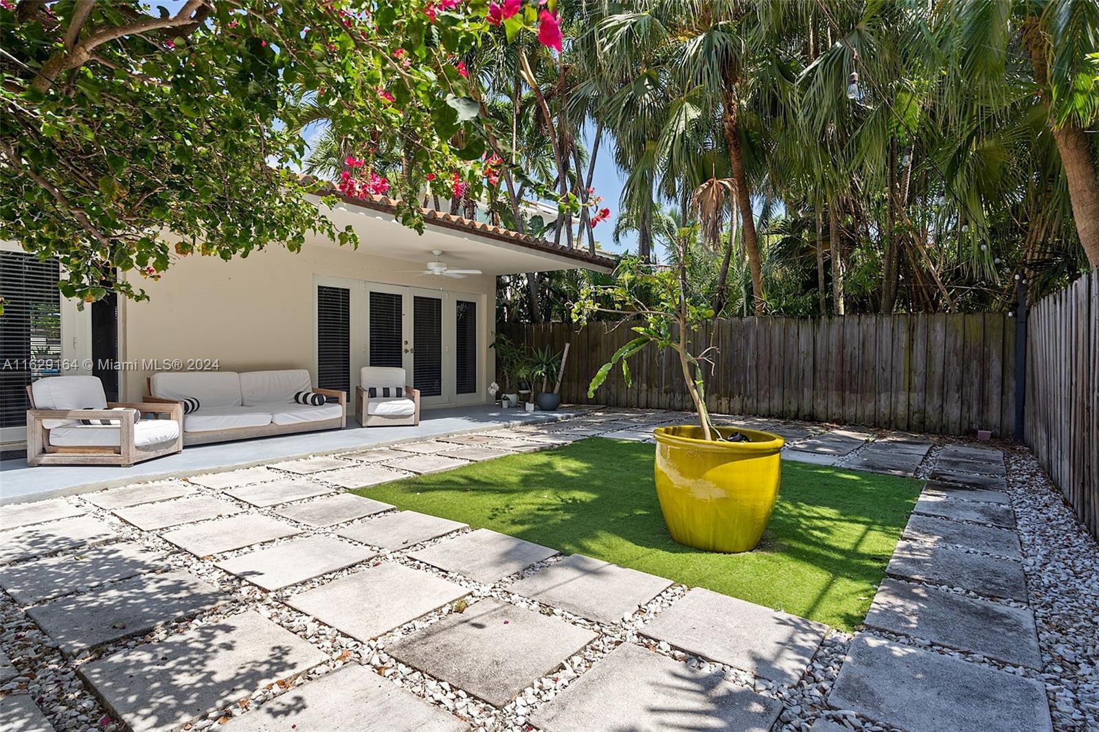 BEACH VIEW ADDN - Residential Lease