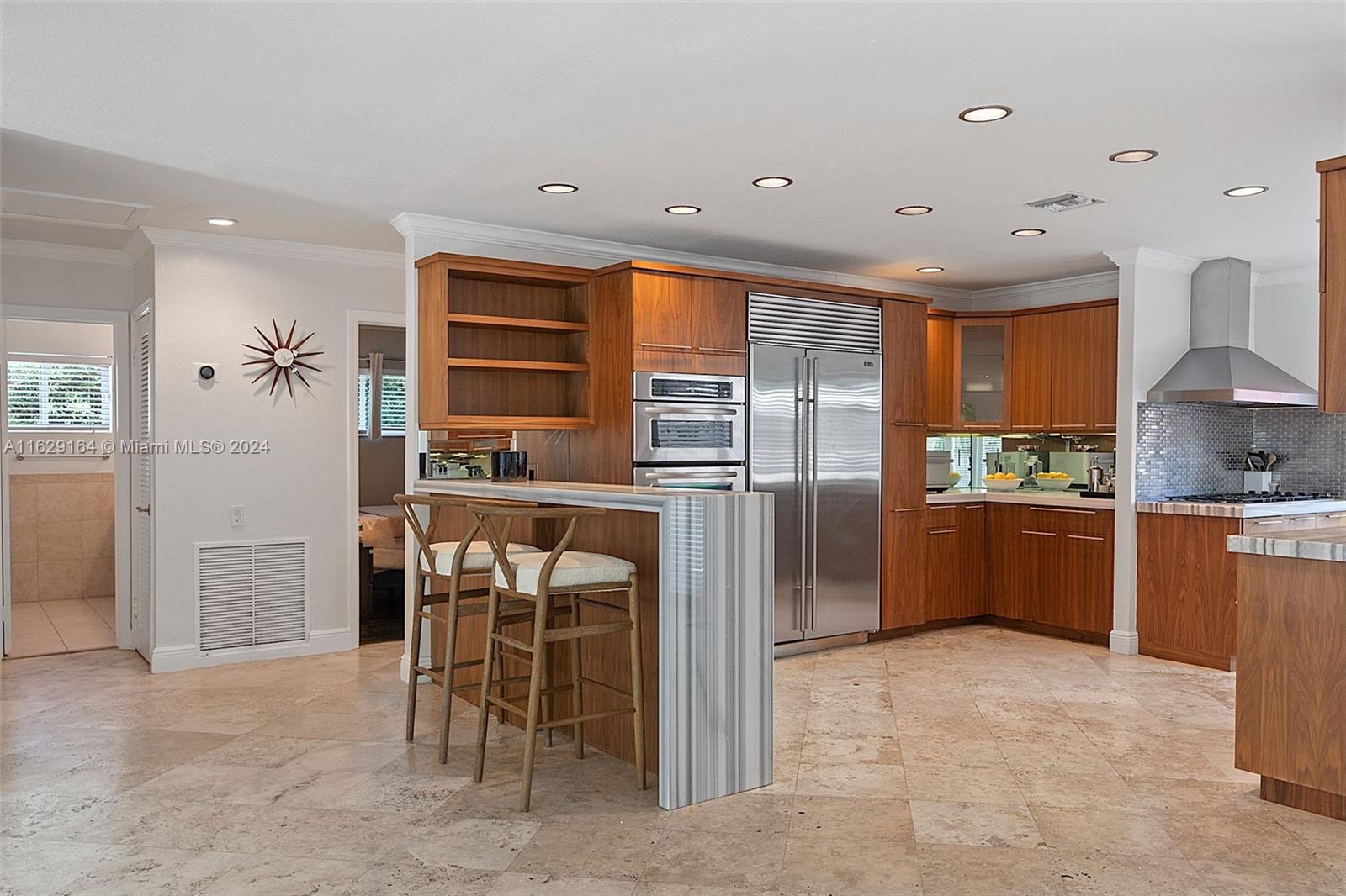 BEACH VIEW ADDN - Residential Lease