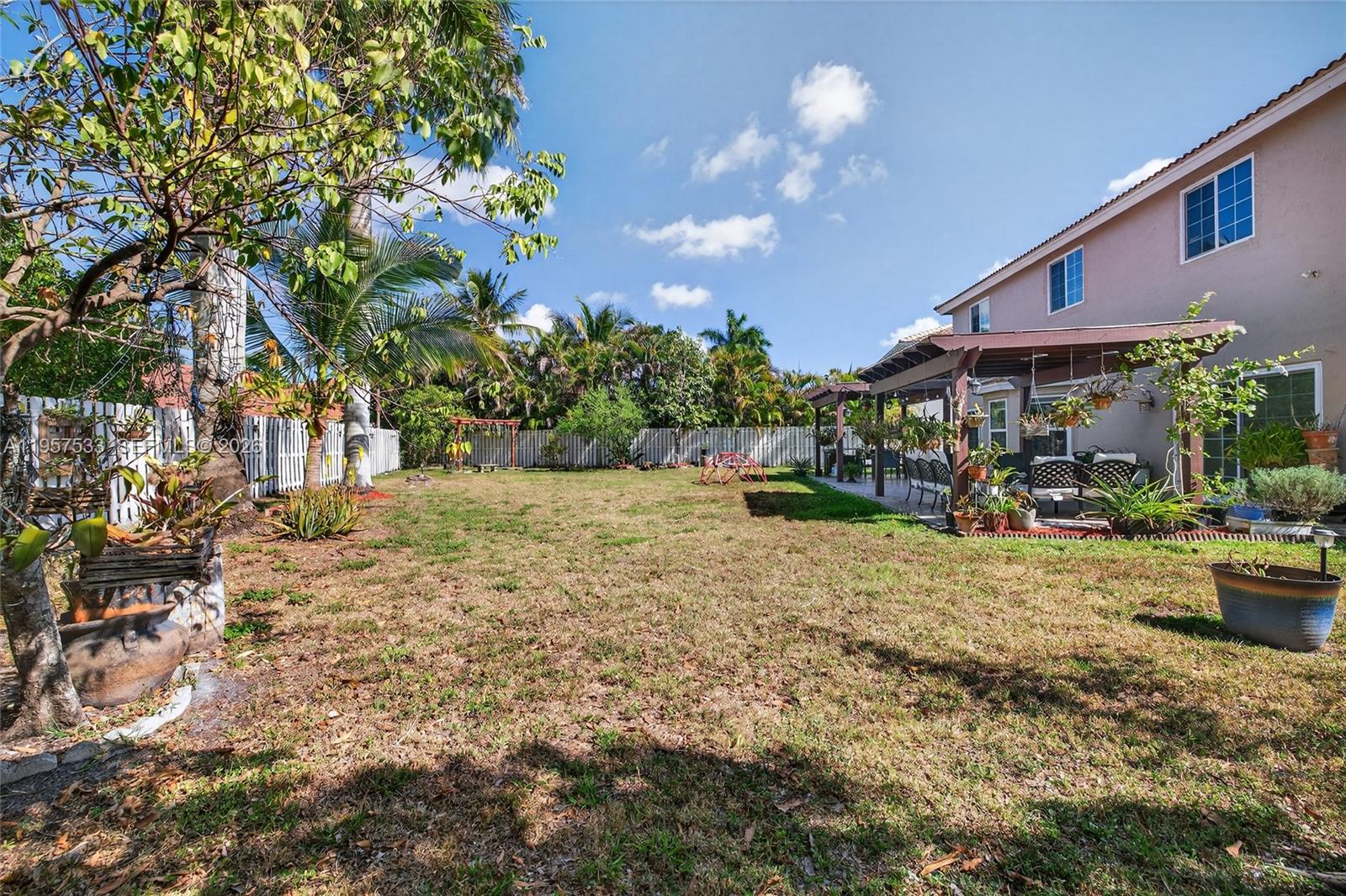 SAVANNAH PLAT 1 - Residential