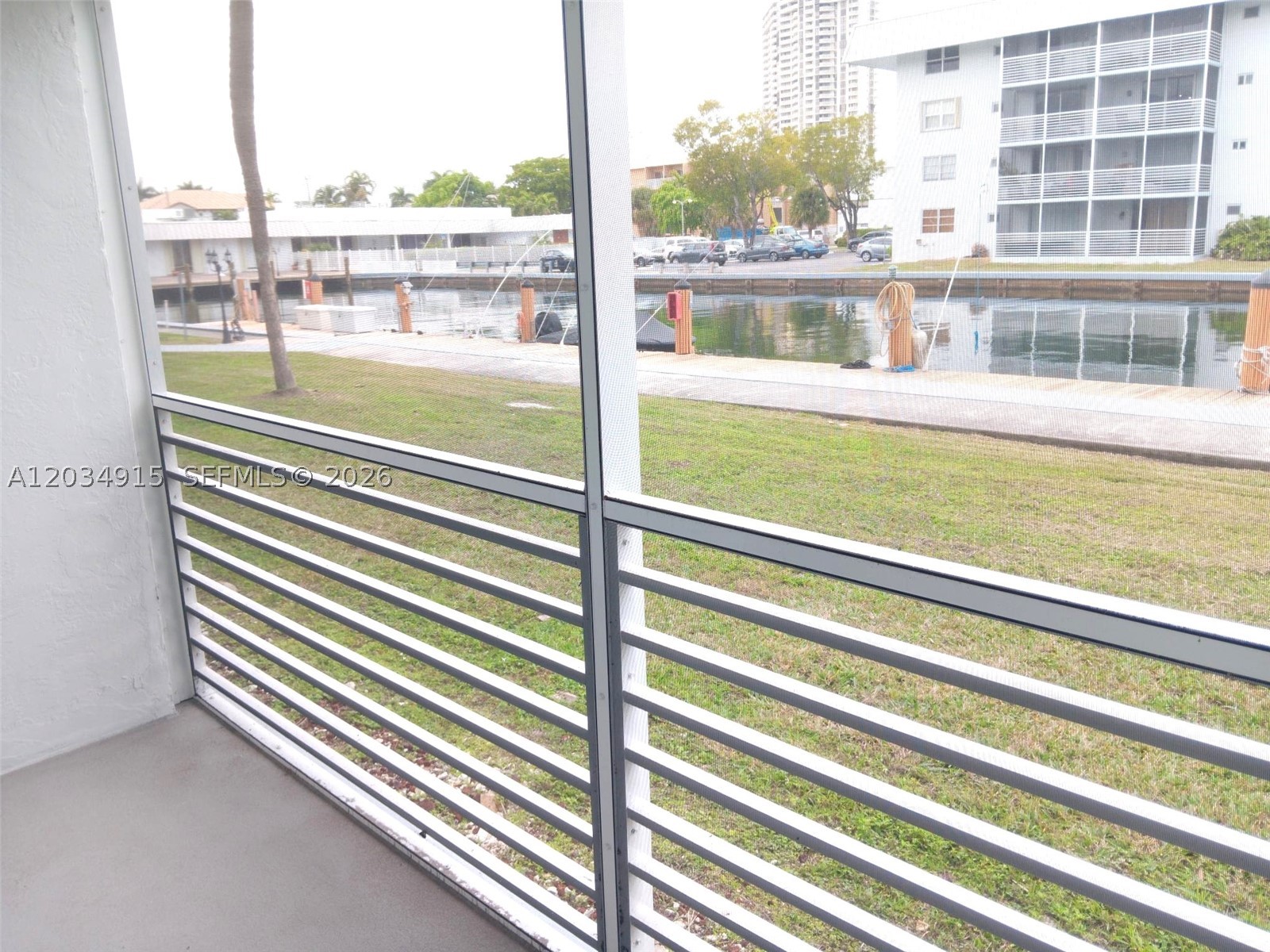 EDEN ISLES CONDO PART 1 - Residential