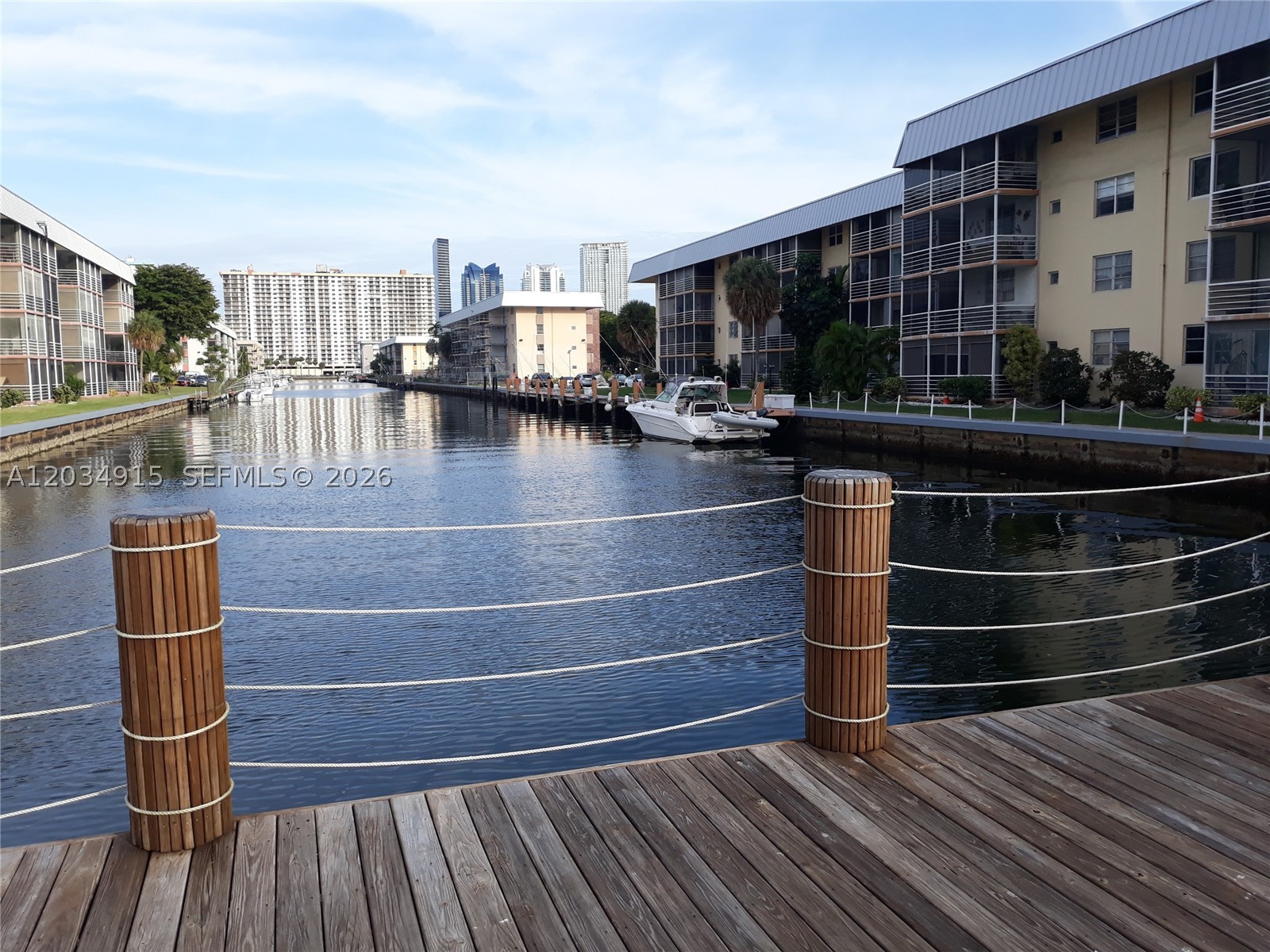 EDEN ISLES CONDO PART 1 - Residential