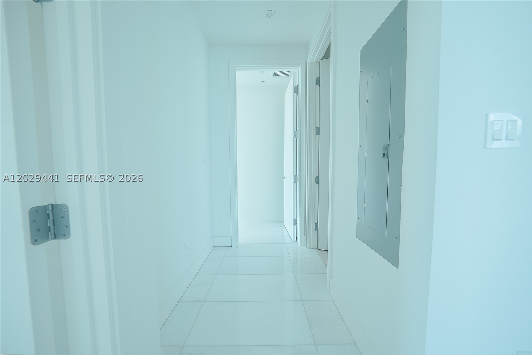 Una Residences - Residential