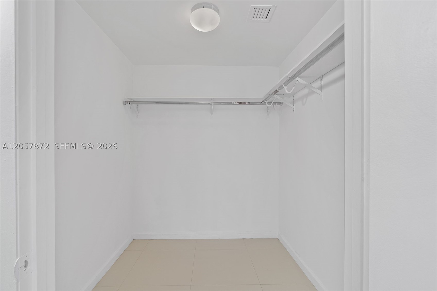ICON BRICKELL NO TWO - Residential