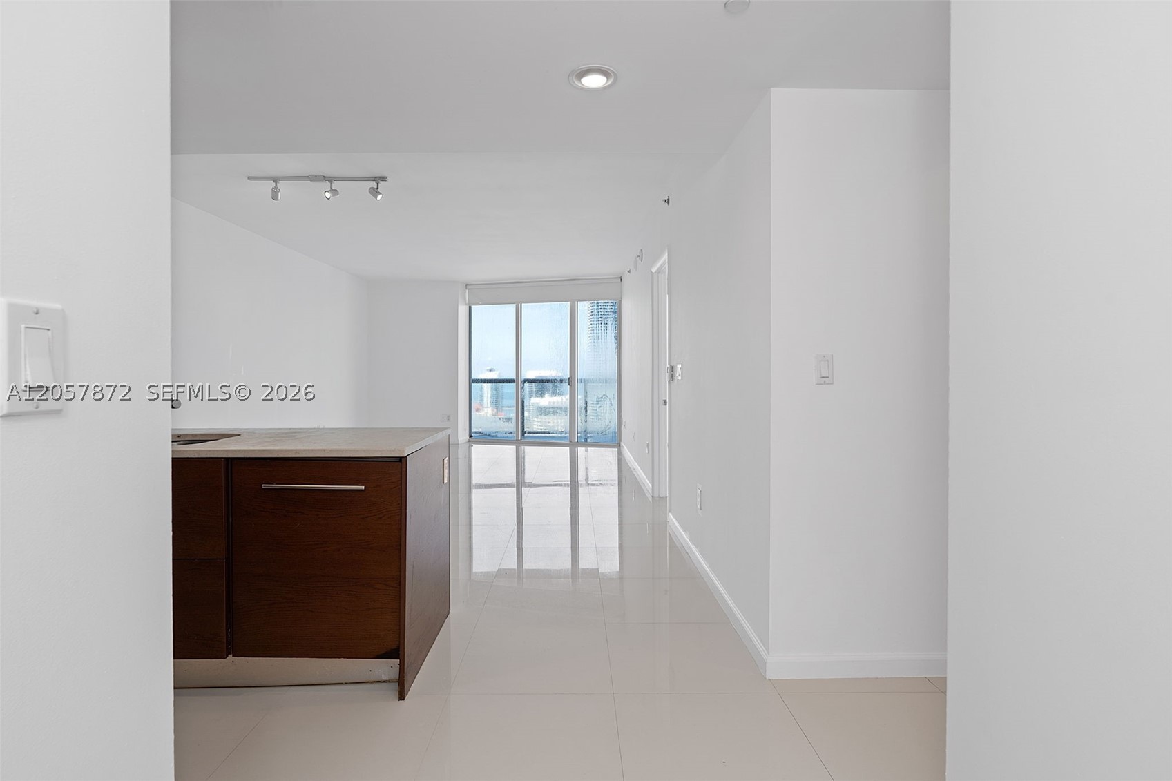 ICON BRICKELL NO TWO - Residential