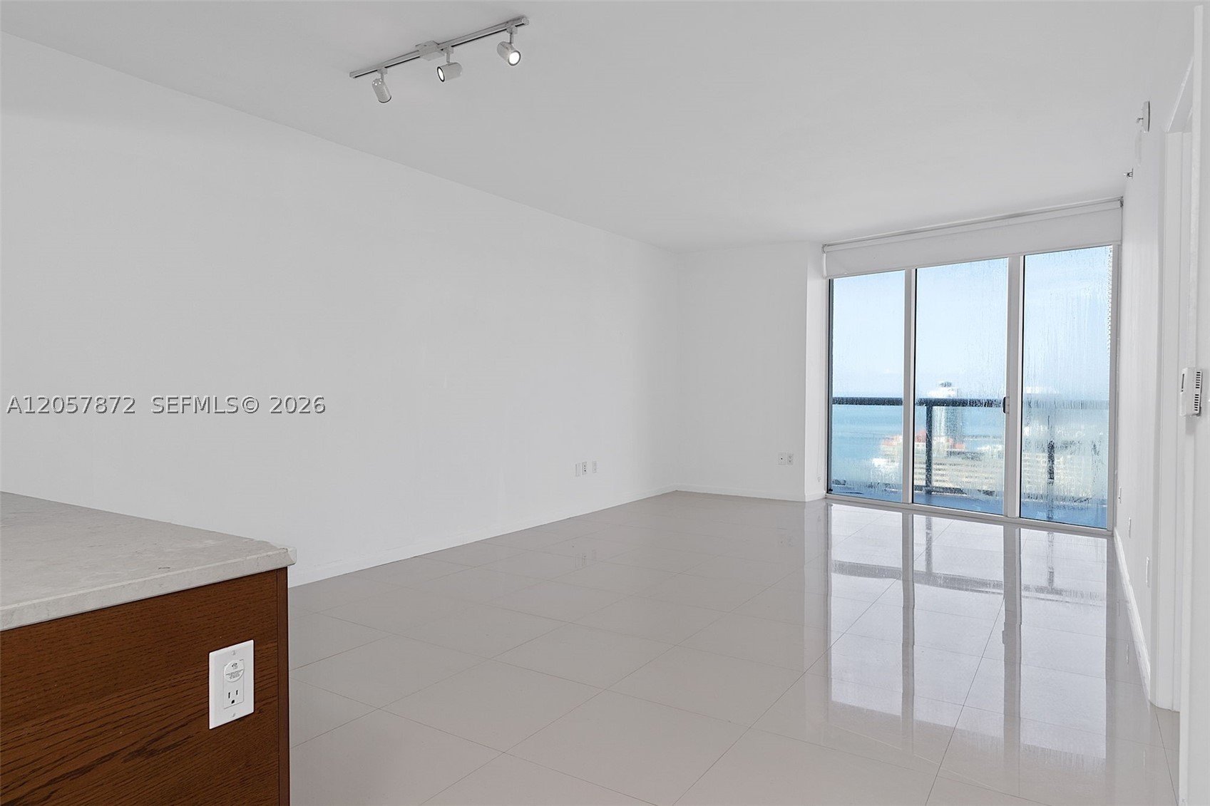 ICON BRICKELL NO TWO - Residential