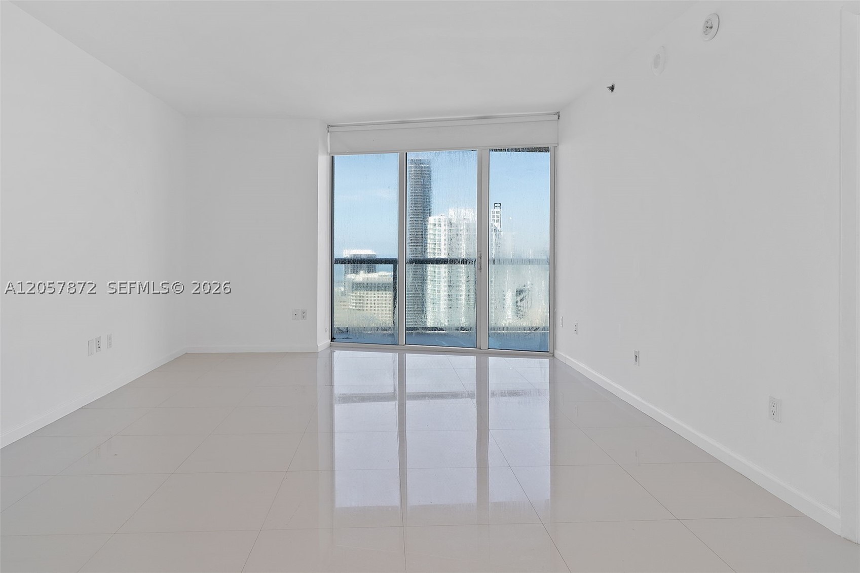 ICON BRICKELL NO TWO - Residential