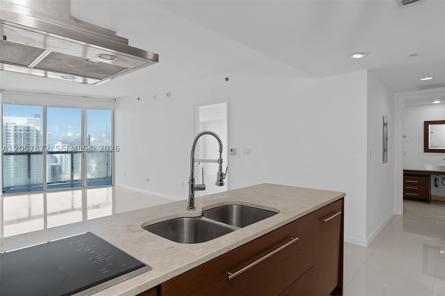 ICON BRICKELL NO TWO - Residential