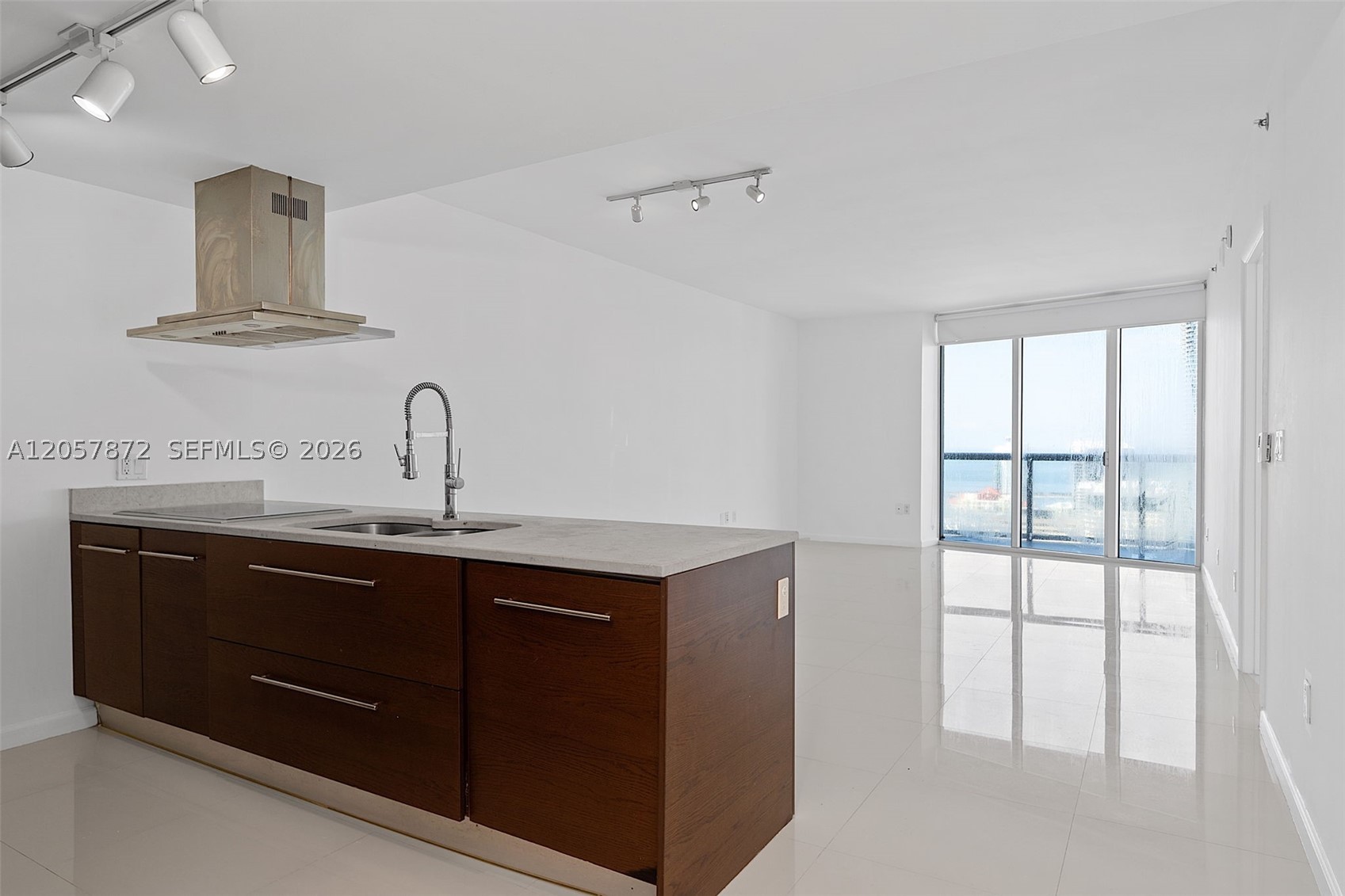 ICON BRICKELL NO TWO - Residential