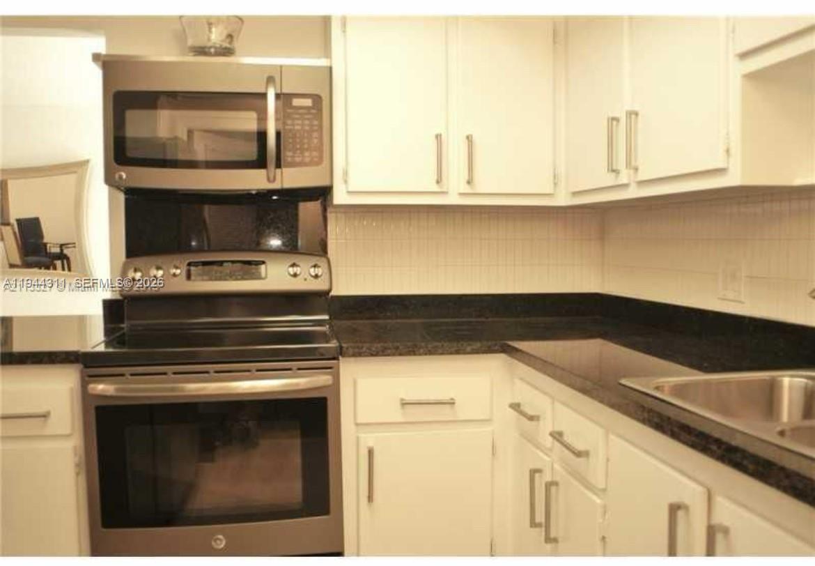 ARROWHEAD CONDO NO II - Residential