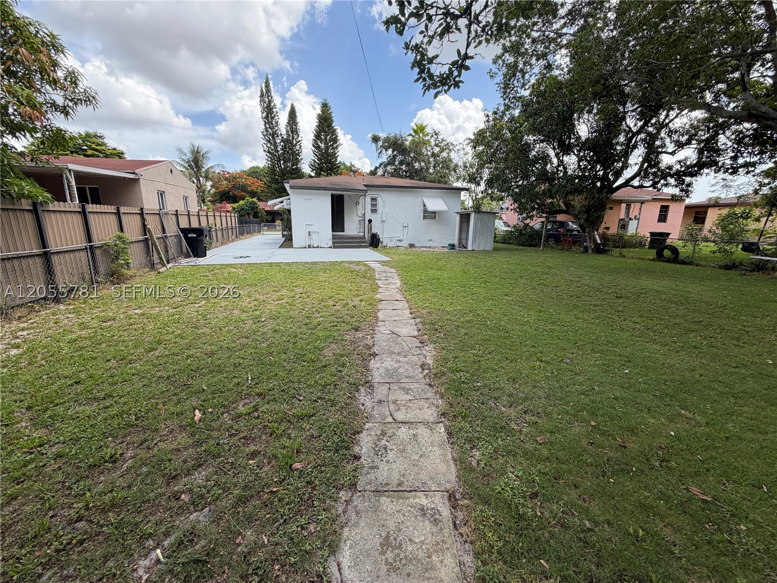 RIVERA MANOR 1ST ADDN - Residential