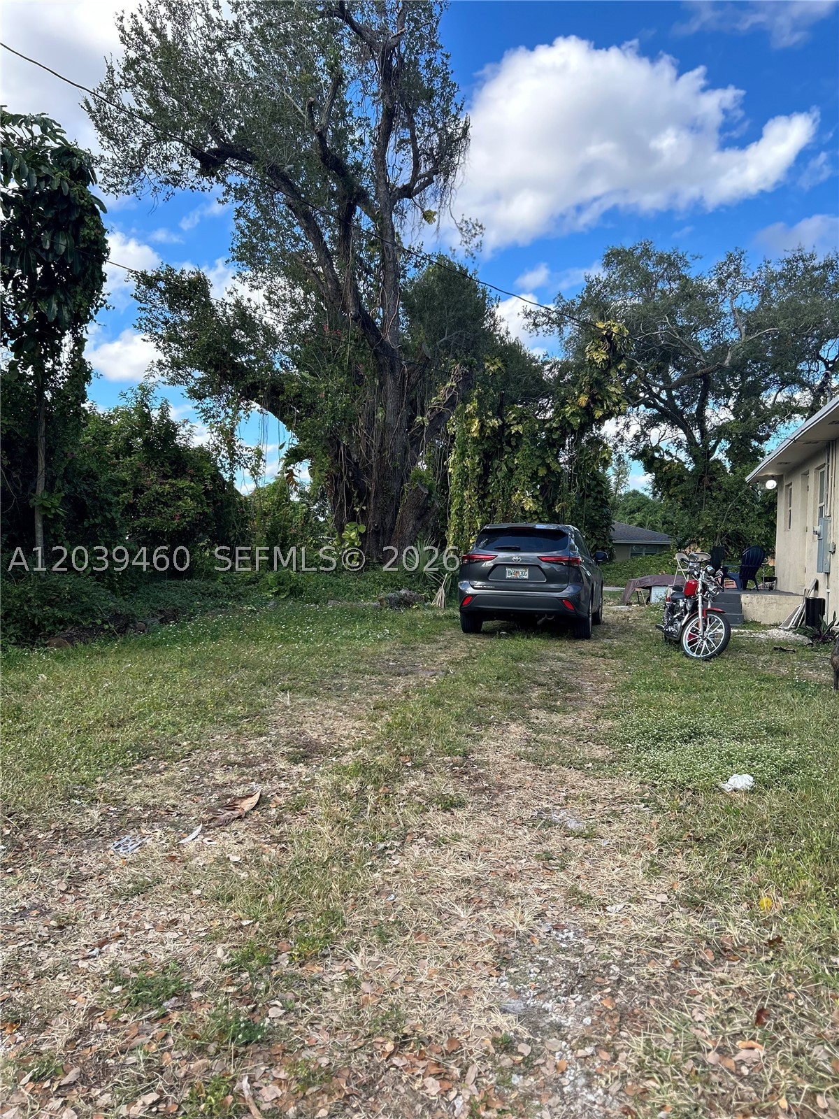 Golden glades - Residential Income