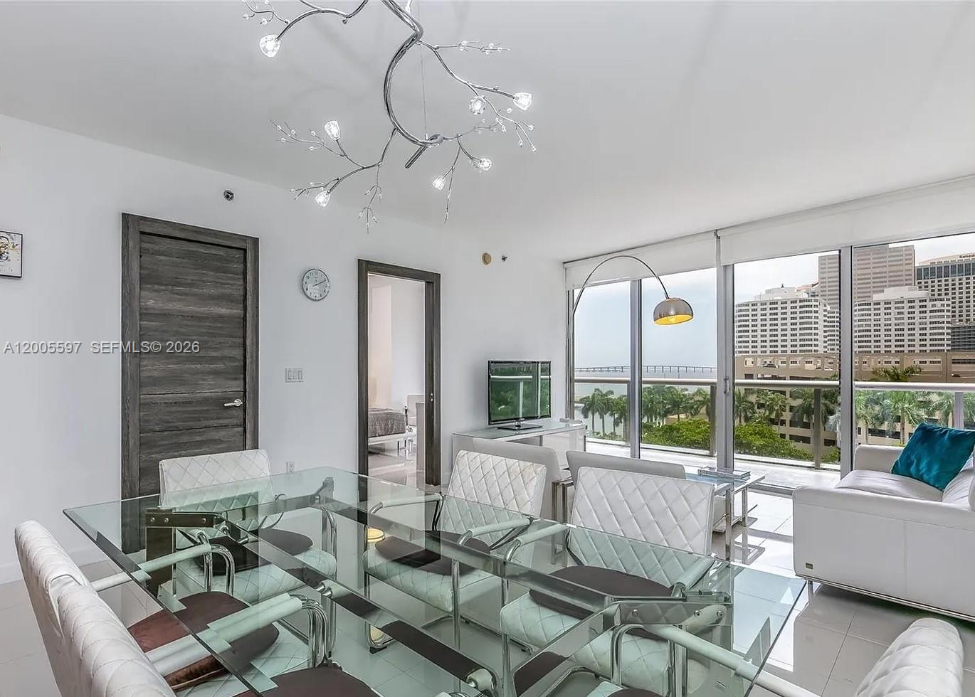 ICON BRICKELL NO TWO - Residential