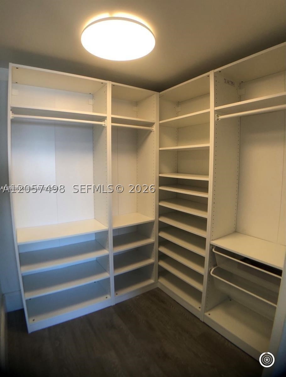 AQUASOL CONDO - Residential