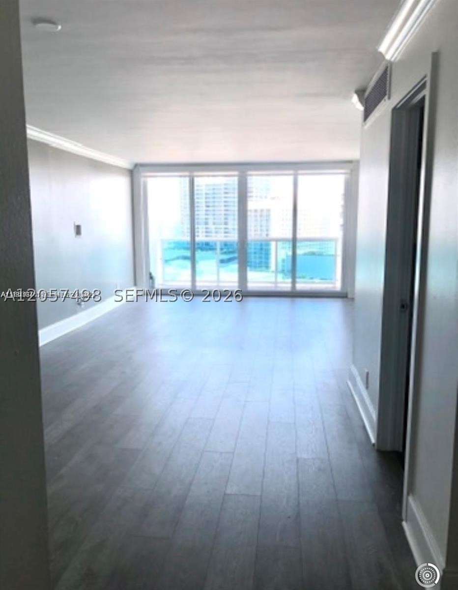 COMPLETELY REMODELED PENTHOUSE WITH STUNNING OCEAN AND CITY VIEWS, JUST A SHORT WALK TO THE BEACH. THIS BEAUTIFULLY UPDATED UNIT FEATURES HIGH-QUALITY IMPACT WINDOWS, REMOTE-CONTROLLED SOLAR SHADES AND BLACKOUT BLINDS, A NEW A/C SYSTEM WITH NEST SMART THERMOSTAT, BEAUTIFUL FLOORING, NEW INTERIOR DOORS, CUSTOM CLOSETS, A DIGITAL ENTRY LOCK, AND MUCH MORE.
PRICED TO SELL, THIS PENTHOUSE IS PERFECT AS A PRIMARY RESIDENCE, VACATION HOME, OR SEASONAL RENTAL. EASY TO SHOW.
CONVENIENTLY LOCATED WITHIN WALKING DISTANCE OF PUBLIX, BANKS, RESTAURANTS, BARS, AND THE BEACH.
UNIT IS TENANT OCCUPIED TILL OCTOBER 2026
THERE IS AN OUTSTANDING SPECIAL ASSESSMENT BALANCE OF $47,000.00, WHICH WILL BE PAID BY SELLER AT CLOSING