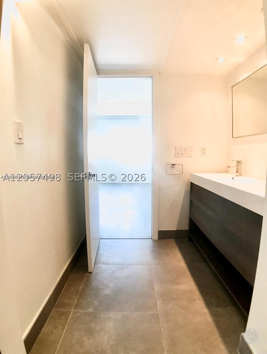 AQUASOL CONDO - Residential
