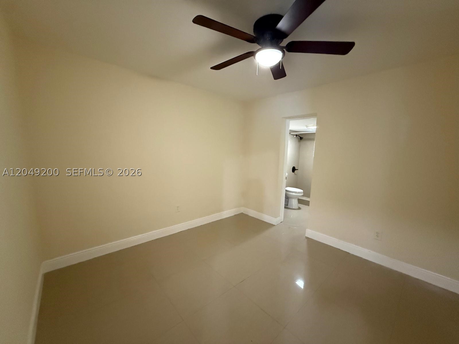 ROYALE GREEN TOWNHOUSE SE - Residential