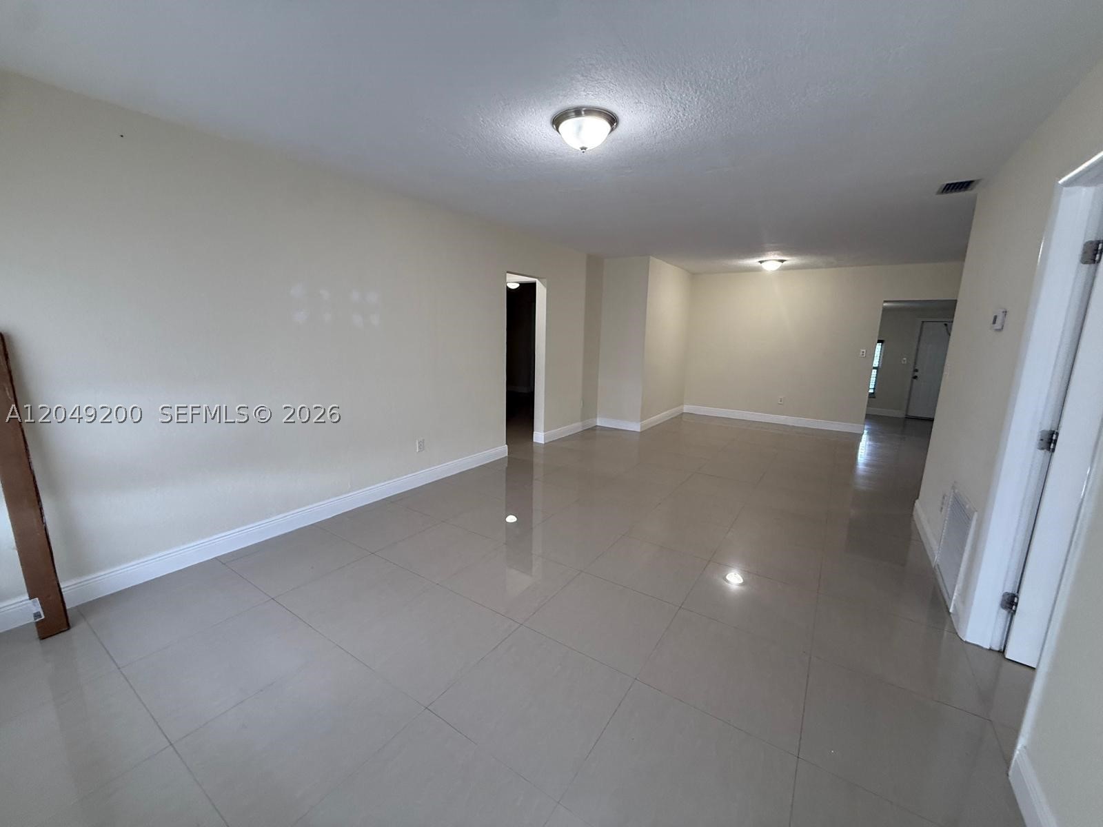 ROYALE GREEN TOWNHOUSE SE - Residential