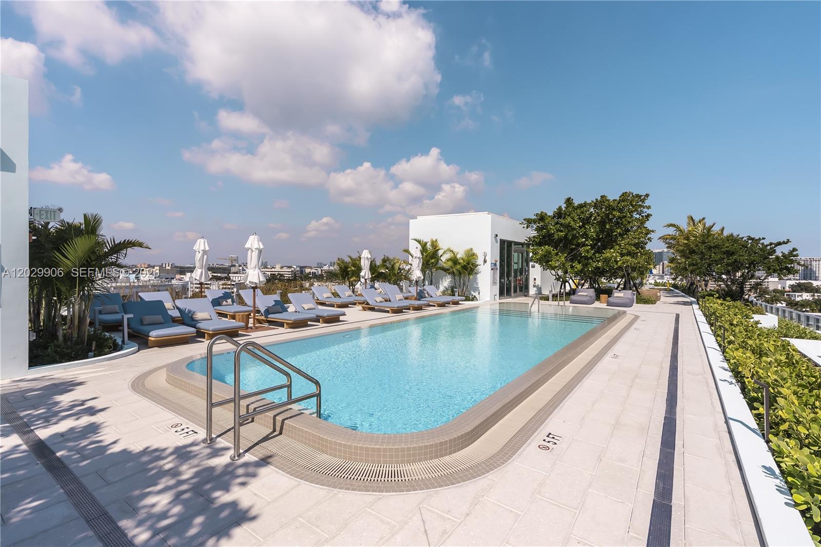 BAY HARBOR ISLAND - Residential