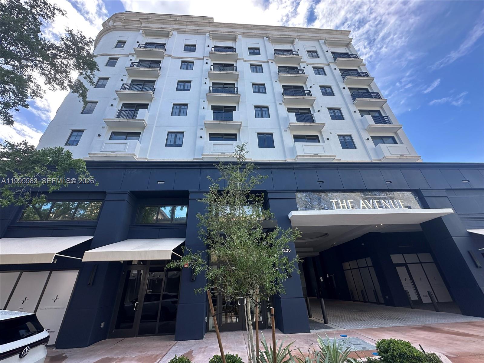 The Avenue Coral Gables - Residential