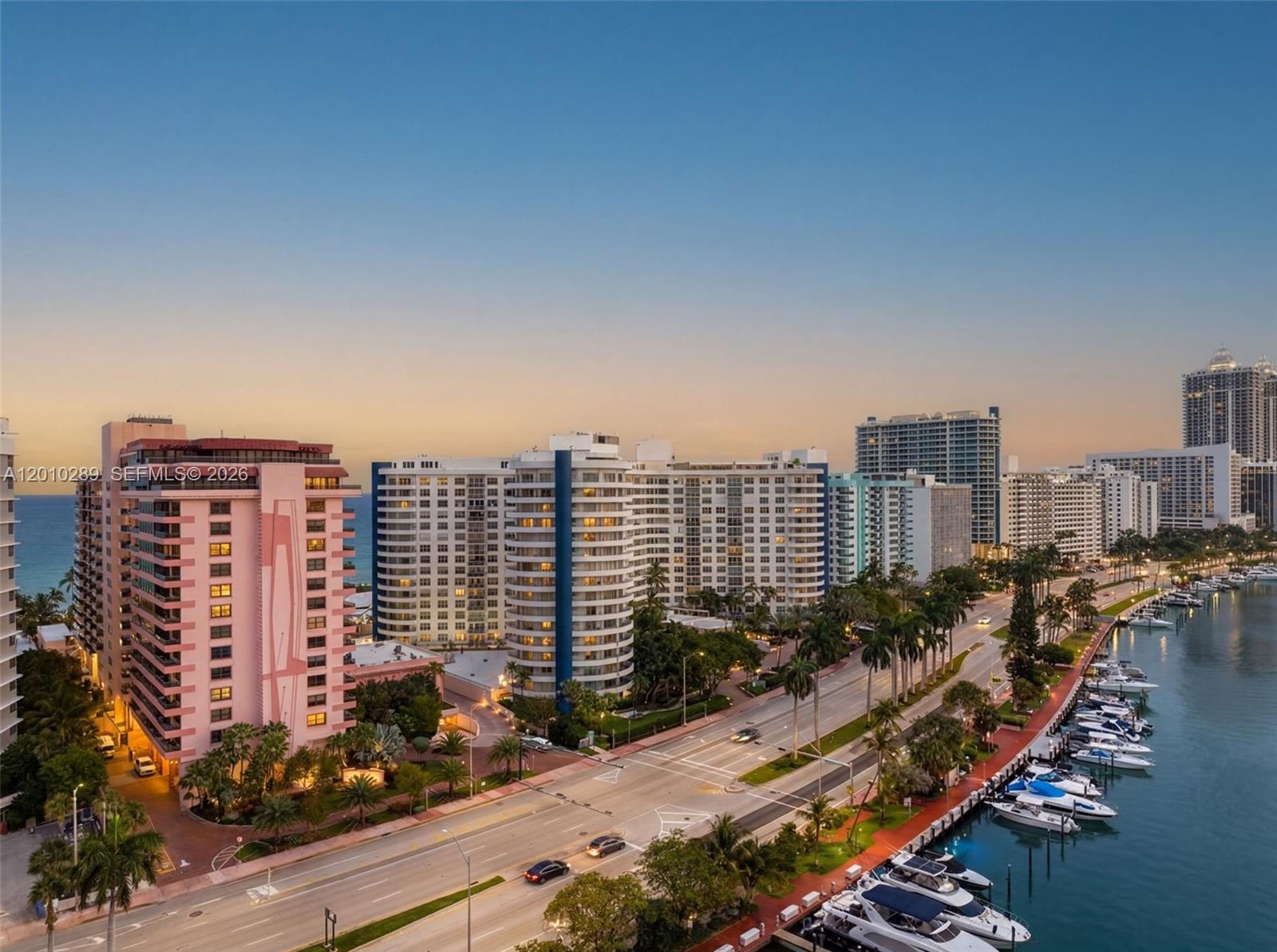 THE ALEXANDER CONDO - Residential