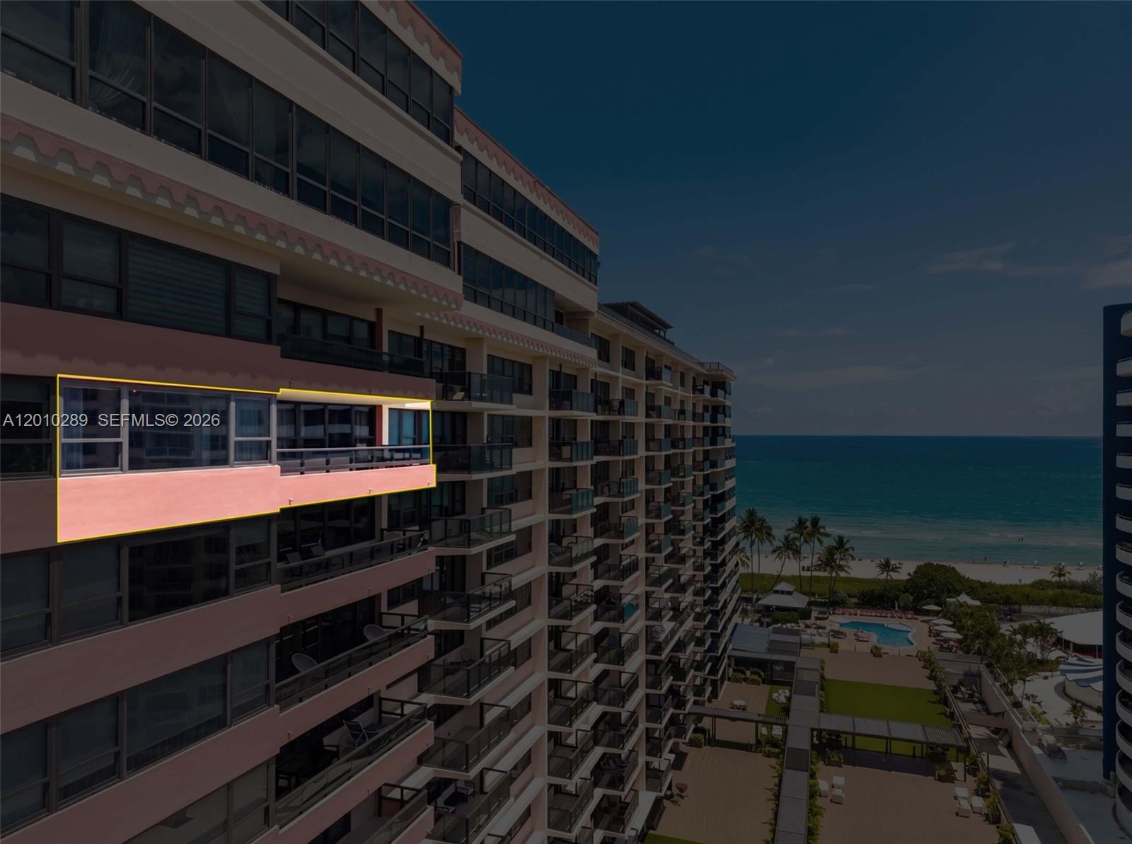 THE ALEXANDER CONDO - Residential