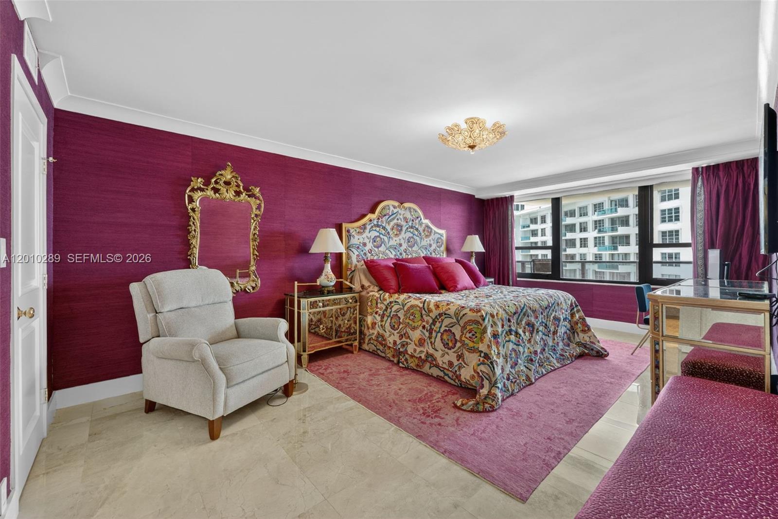 THE ALEXANDER CONDO - Residential