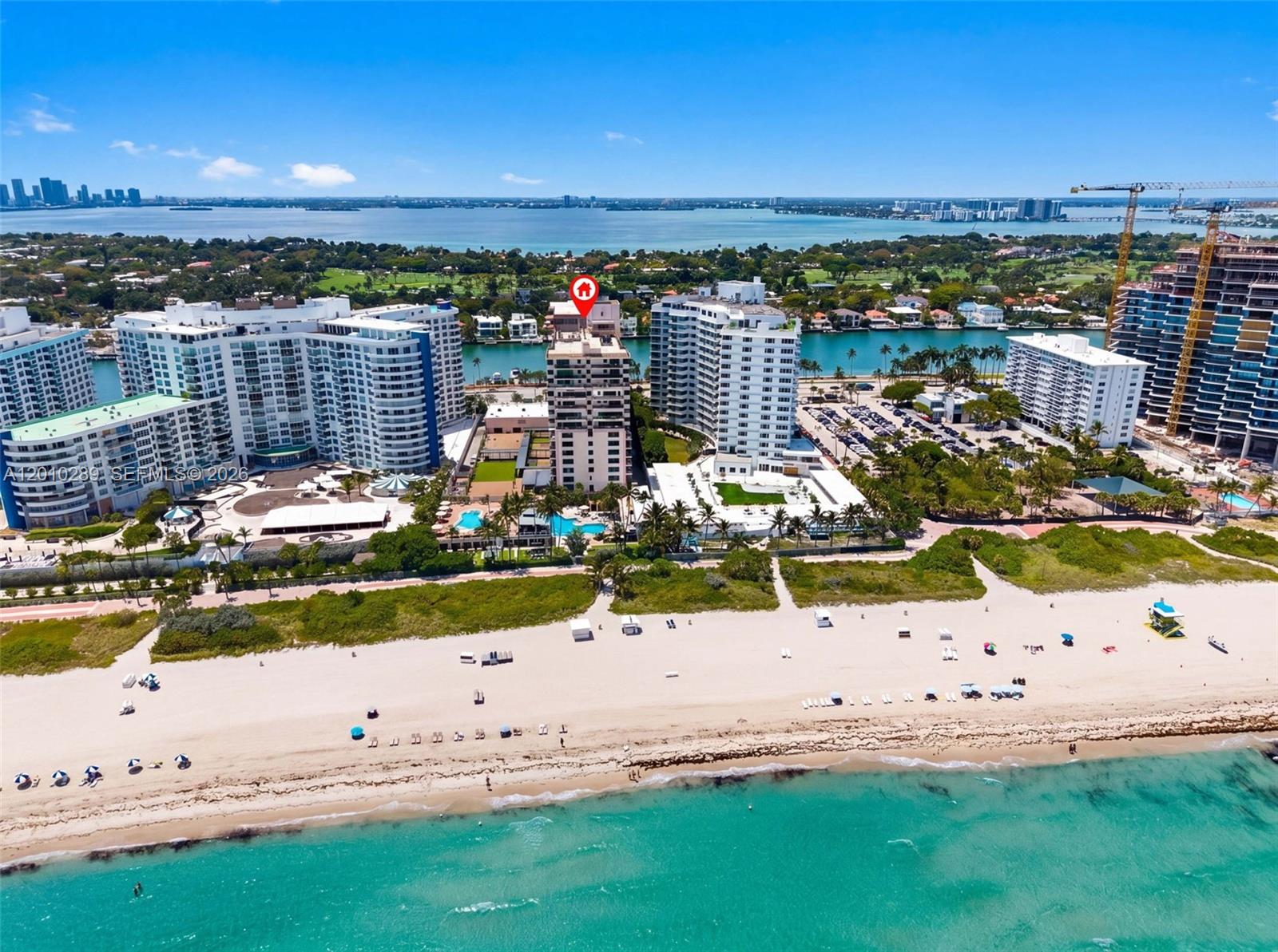 THE ALEXANDER CONDO - Residential
