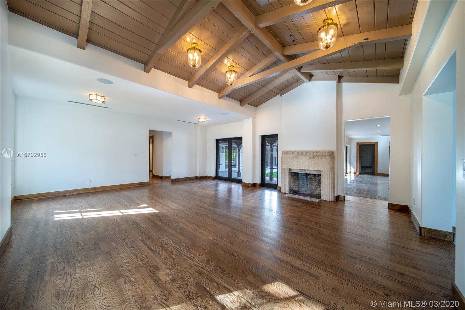 CORAL GABLES COUNTRY CLUB - Residential