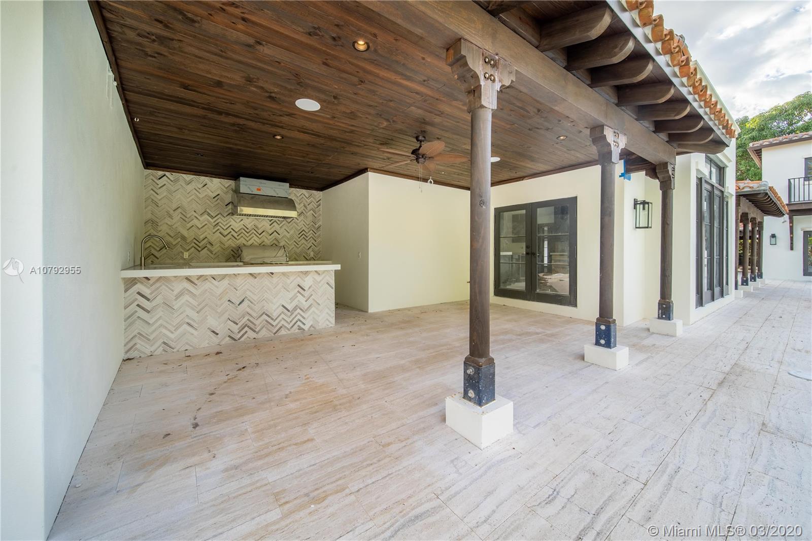 CORAL GABLES COUNTRY CLUB - Residential