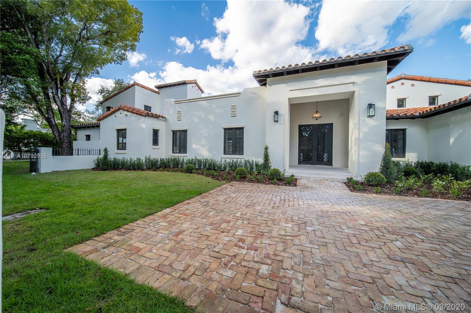 CORAL GABLES COUNTRY CLUB - Residential
