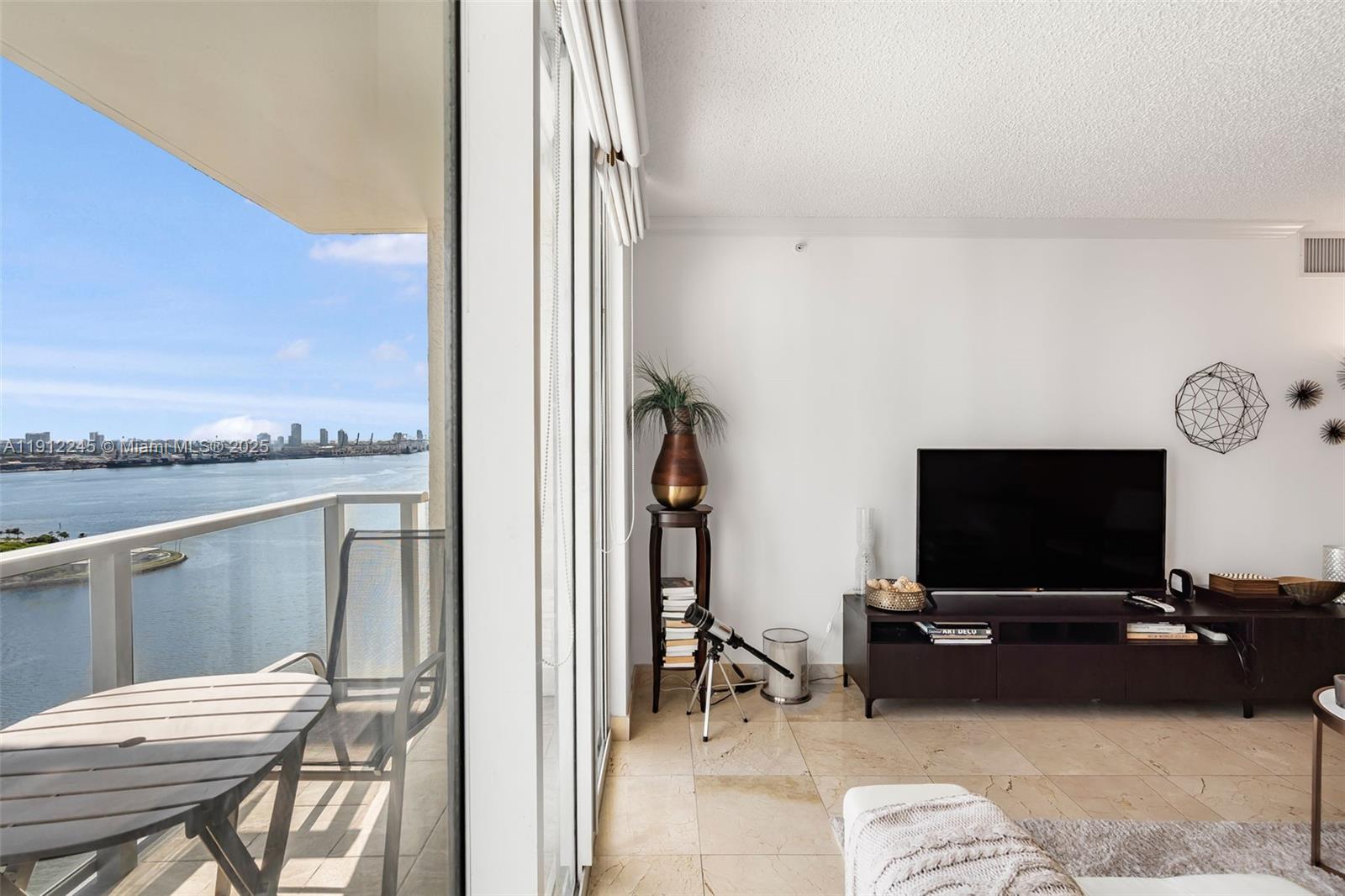 The Mark on Brickell - Residential