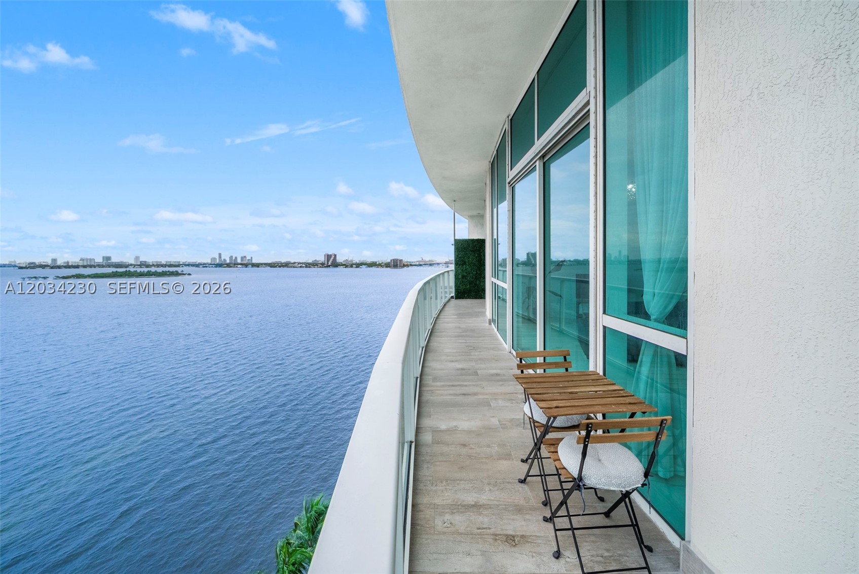 ONYX ON THE BAY CONDO - Residential