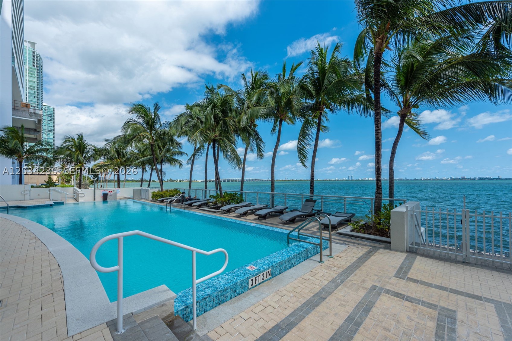 ONYX ON THE BAY CONDO - Residential
