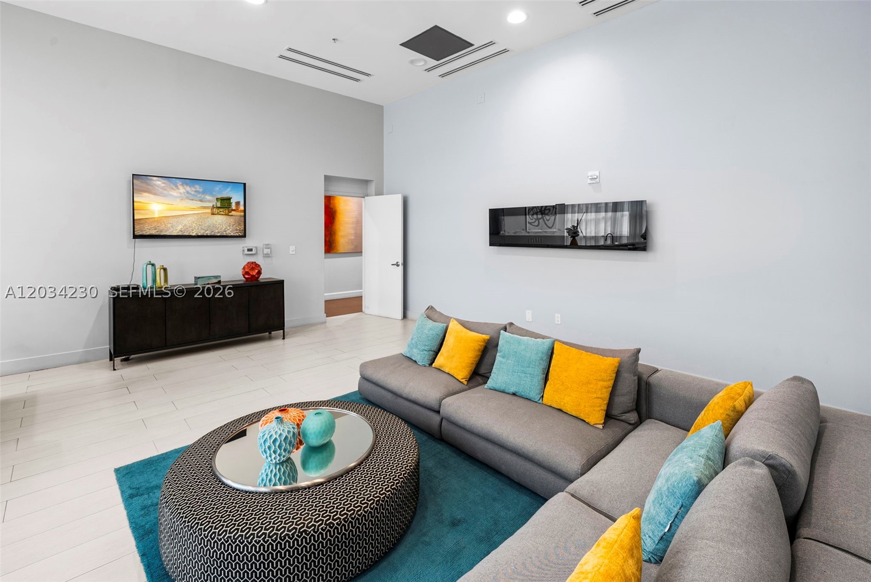 ONYX ON THE BAY CONDO - Residential