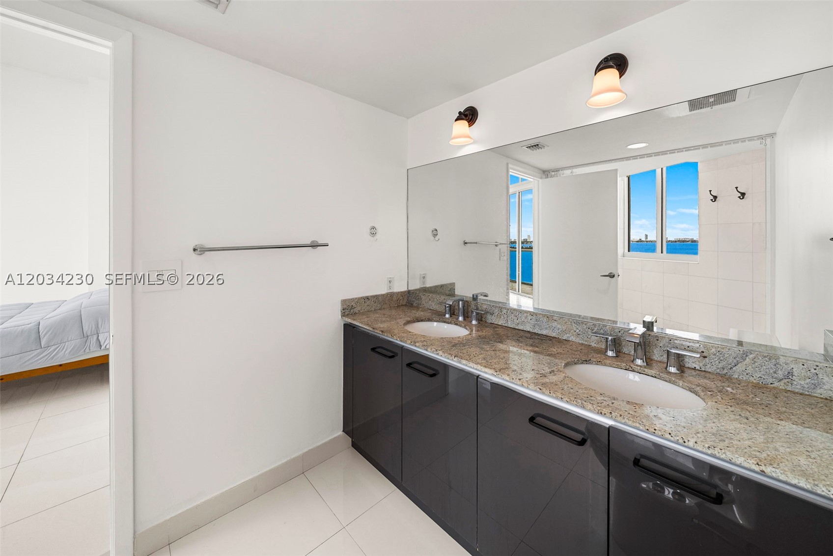 ONYX ON THE BAY CONDO - Residential